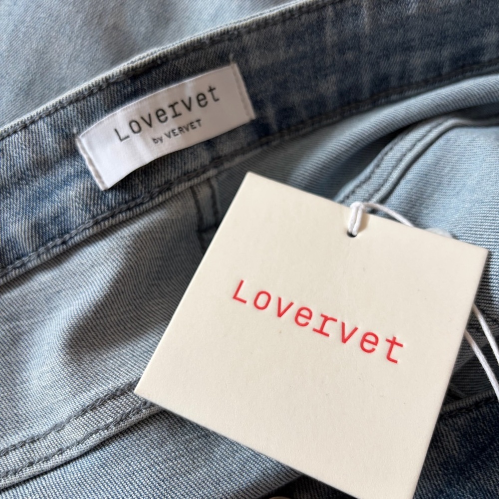 Lovervet Vervet Light Wash High Rise Flare Jeans Premium Stretch Denim - Picture 7 of 14
